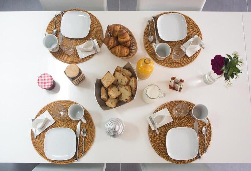 צימר Maison Maupas Chambre Bleue