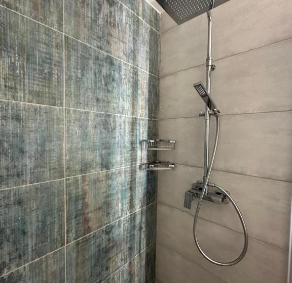 تختخواب و صبحانه Ta Pinu Spa Suite   Luxury Heritage Living