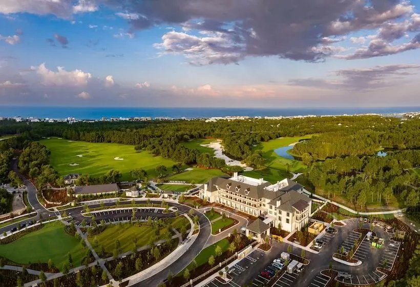 Hotelli Camp Creek Inn