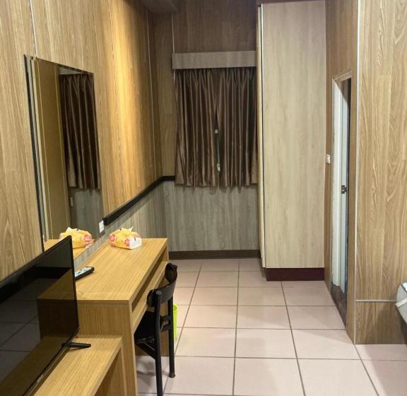 هتل Junlin Holiday Farm