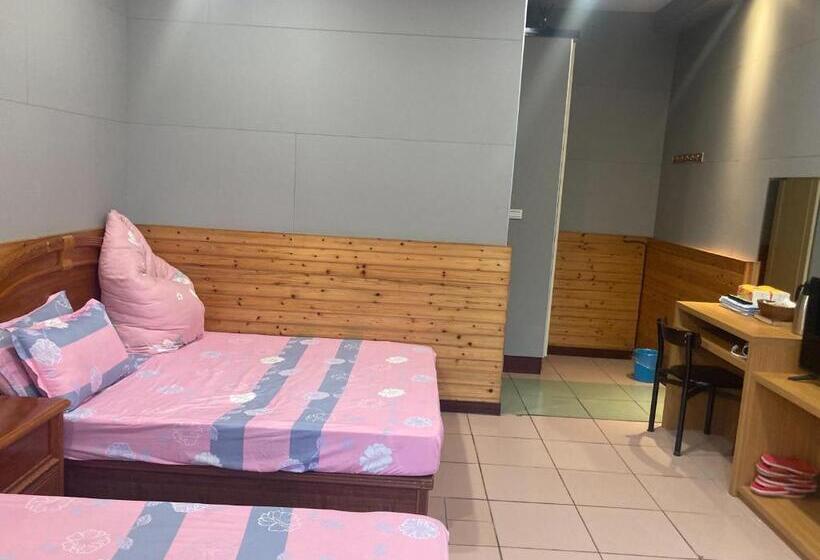 هتل Junlin Holiday Farm