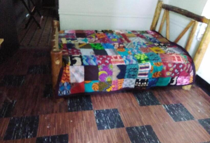 هتل Kabatoro Guest House