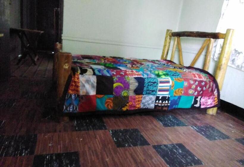 هتل Kabatoro Guest House