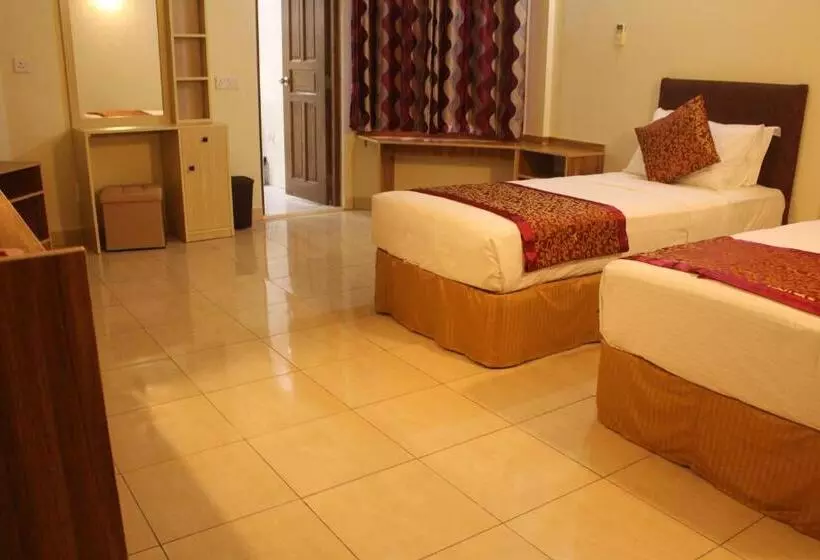 هتل One On Inn Maldives