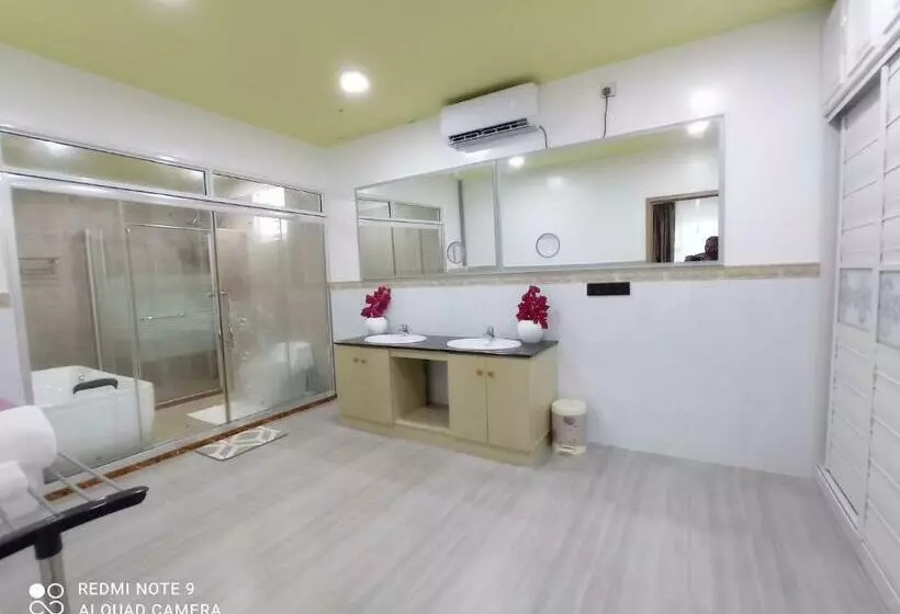 پانسیون Bougain Villa Gemanafushi