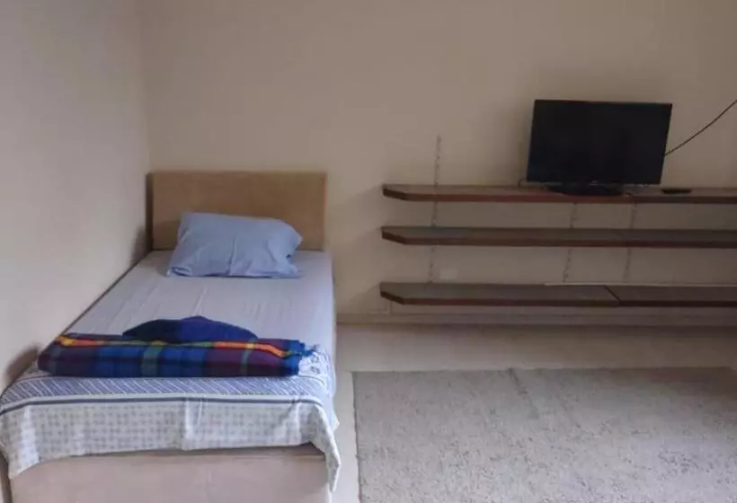 Majatalo Quattrô Suítes Santos