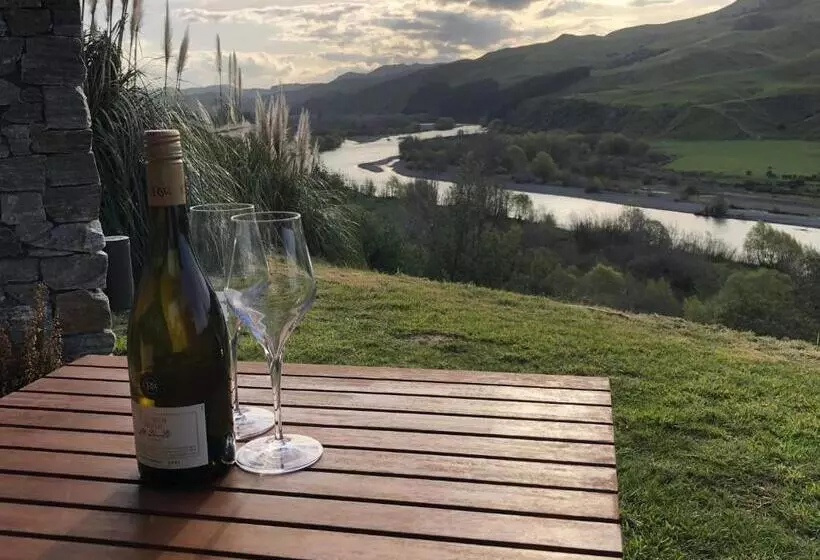 ペンション River View Cottage