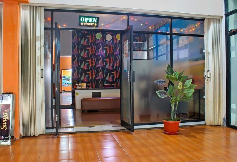 Collection O 92268 Hotel Aero