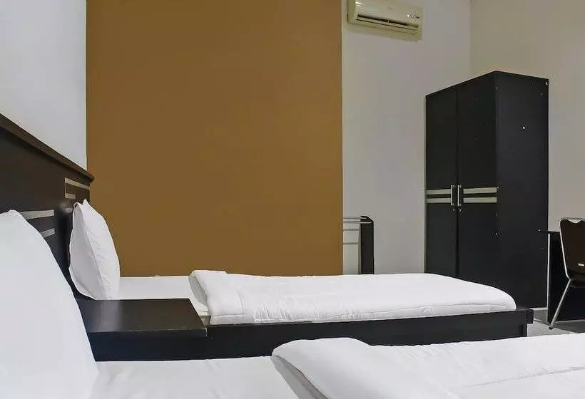 Collection O 92268 Hotel Aero