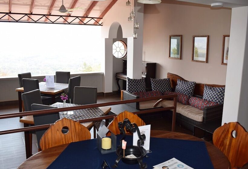 בית מלון כפרי Edelwyss Inn