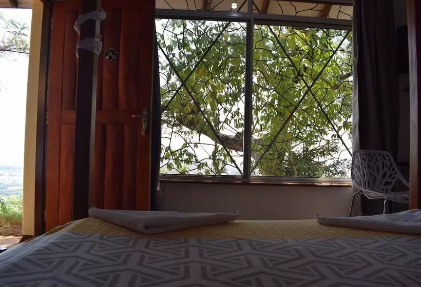 Hotelli Edelwyss Inn