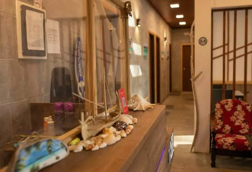 هتل Huvan Inn