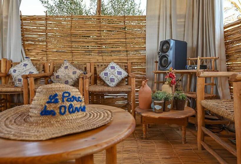 Hôtel Le Parc Des Oliviers