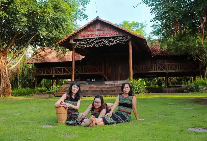 هتل Troh Bư S Bungalows