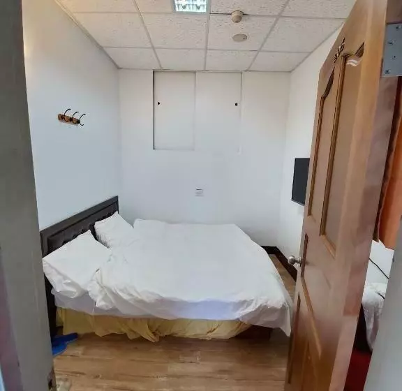 پانسیون 拉拉山周家渡假旅館