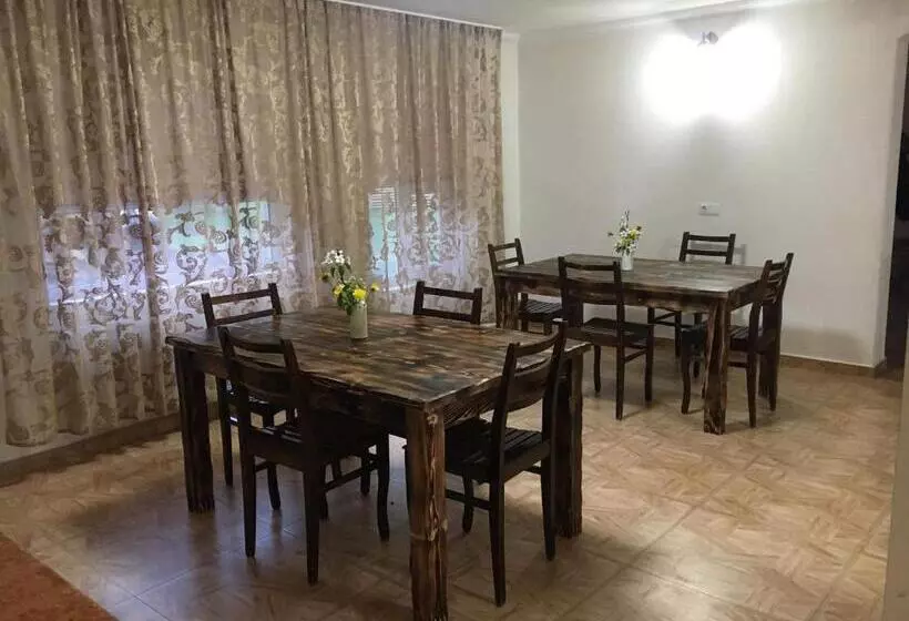 پانسیون Guest House Victor
