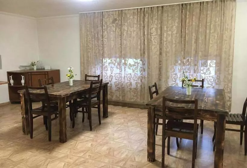 پانسیون Guest House Victor