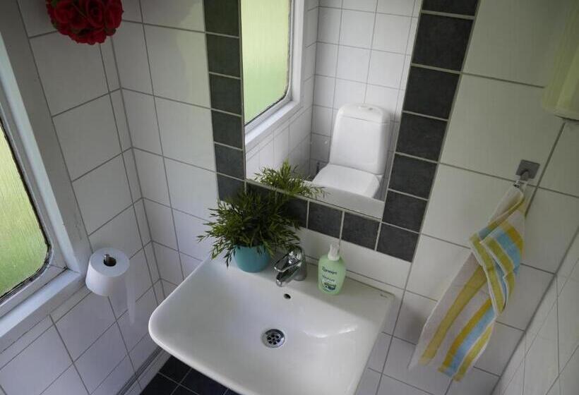 Пансион Sovpå Tåg I Tärnsjö