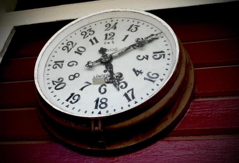 Пансион Sovpå Tåg I Tärnsjö