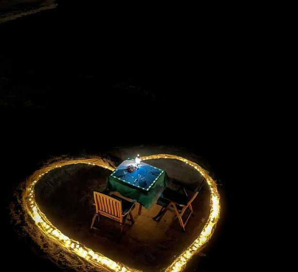 پانسیون The Mureed