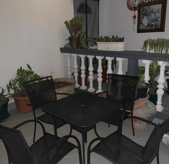 تختخواب و صبحانه Villa Vicente