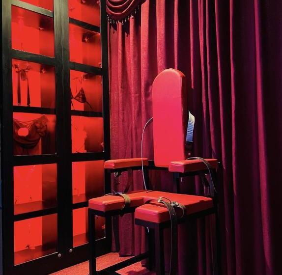 هتل Khách Sạn Hoàng Gia Ii