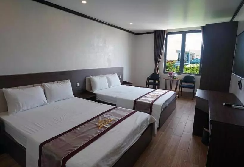 هتل Khách Sạn Hoàng Gia Ii
