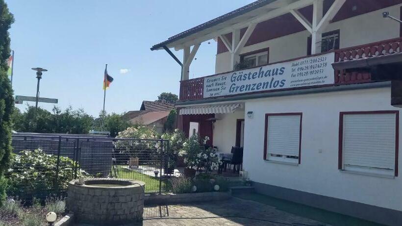 پانسیون Gästehaus Grenzenlos