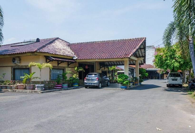 펜션 Reddoorz @ Jalan Lintas Sumatera Lahat