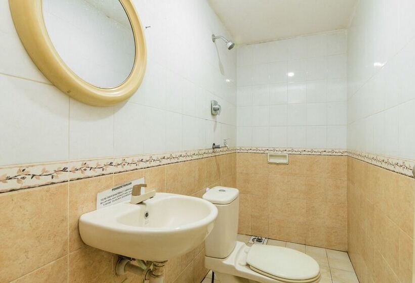 펜션 Reddoorz @ Jalan Lintas Sumatera Lahat