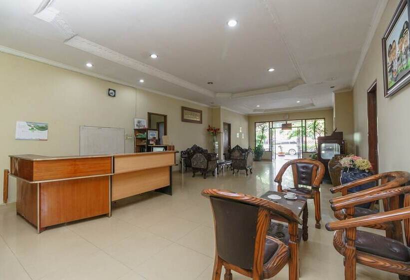 펜션 Reddoorz @ Jalan Lintas Sumatera Lahat