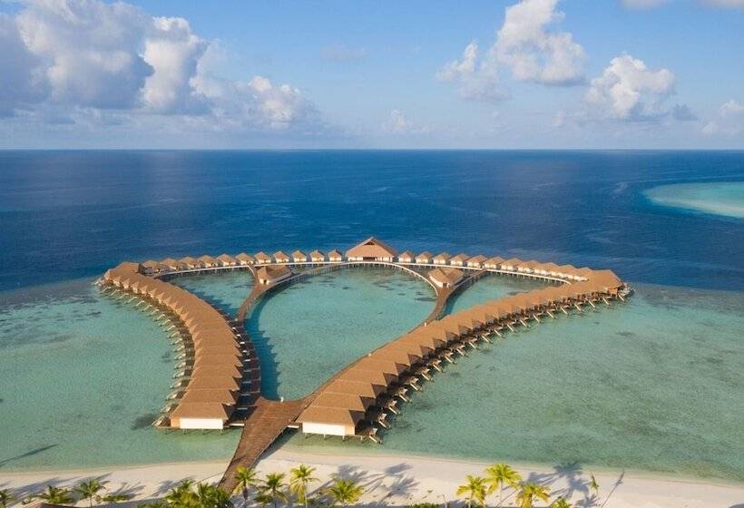 Resort Cinnamon Velifushi Maldives