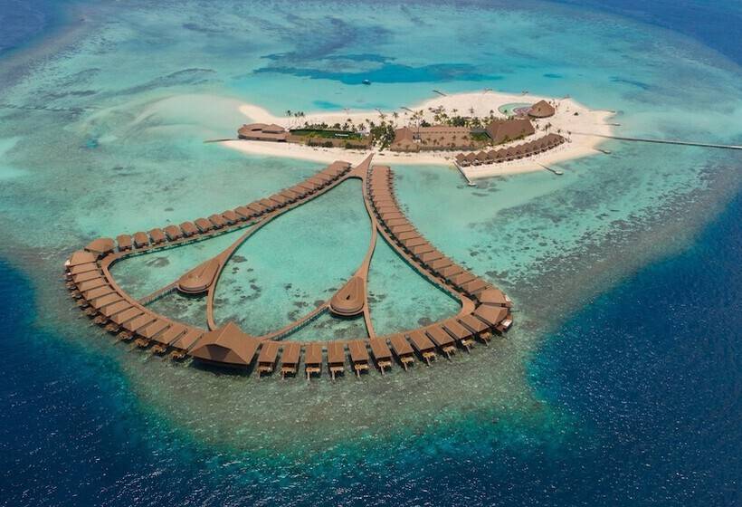 Resort Cinnamon Velifushi Maldives