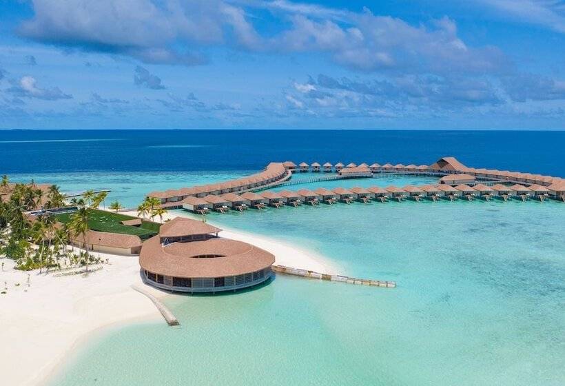 Resort Cinnamon Velifushi Maldives