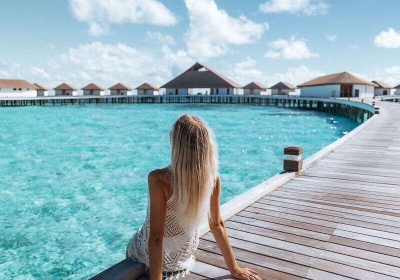 Resort Cinnamon Velifushi Maldives