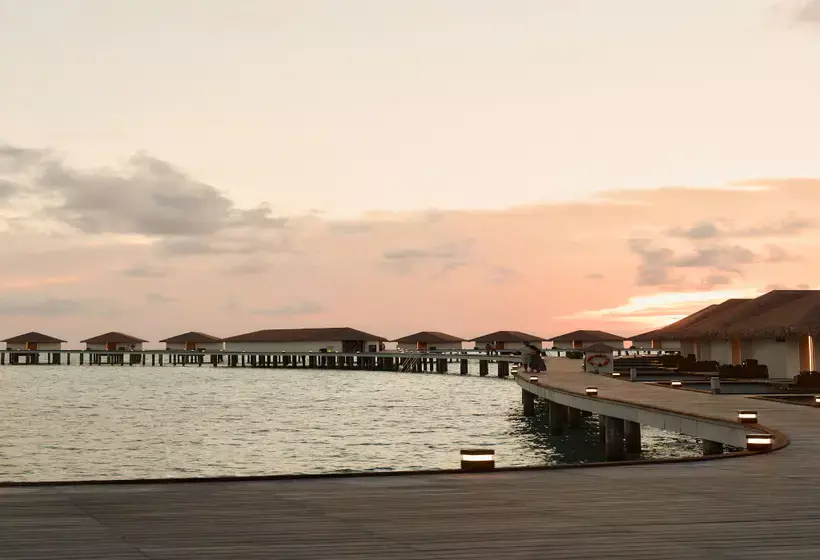 استراحتگاه Cinnamon Velifushi Maldives