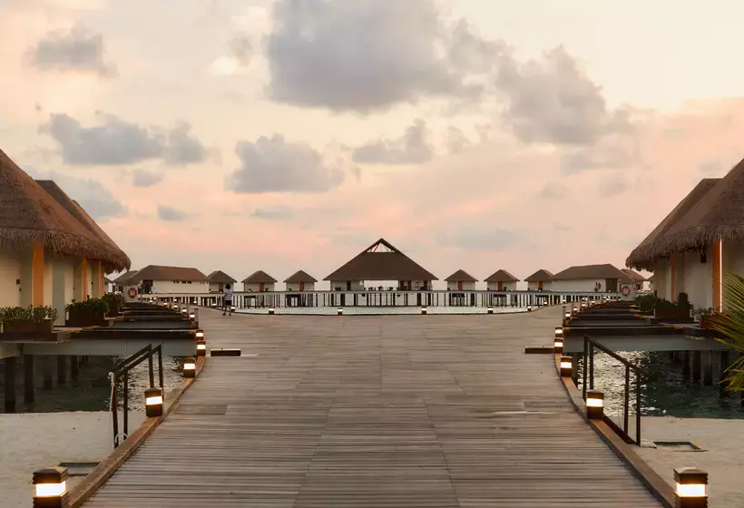 استراحتگاه Cinnamon Velifushi Maldives