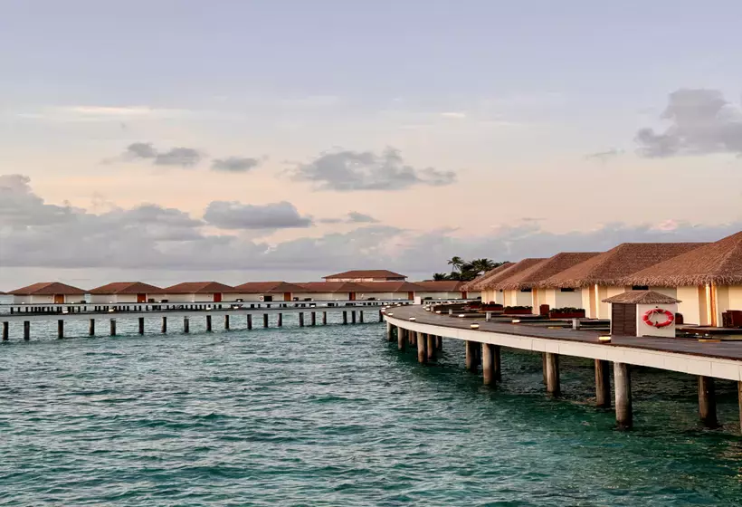 استراحتگاه Cinnamon Velifushi Maldives