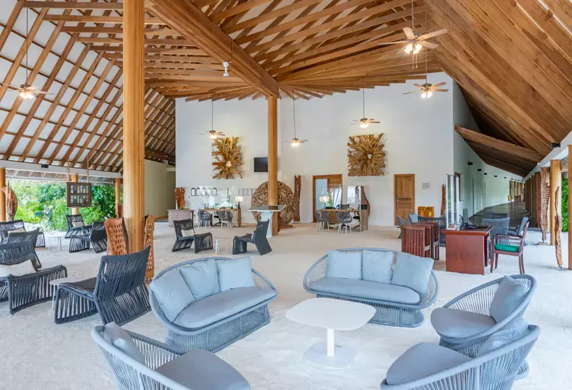 استراحتگاه Cinnamon Velifushi Maldives