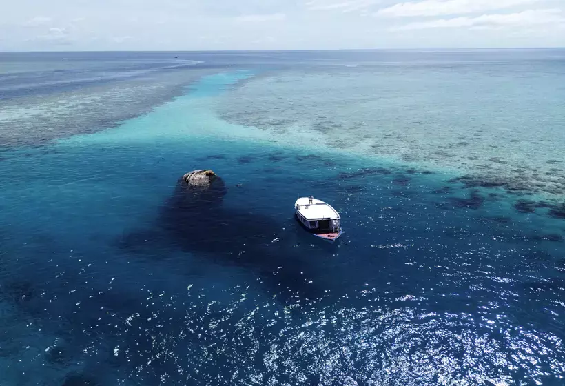 استراحتگاه Cinnamon Velifushi Maldives