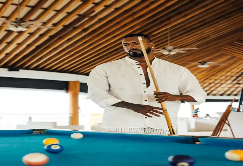 استراحتگاه Cinnamon Velifushi Maldives