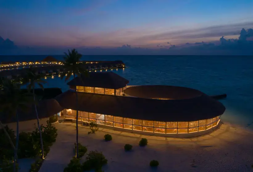 استراحتگاه Cinnamon Velifushi Maldives