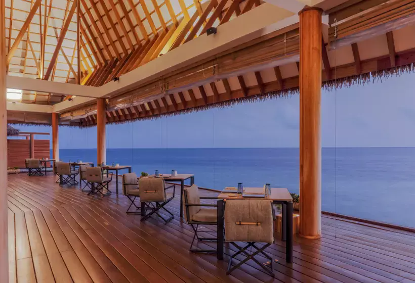 استراحتگاه Cinnamon Velifushi Maldives