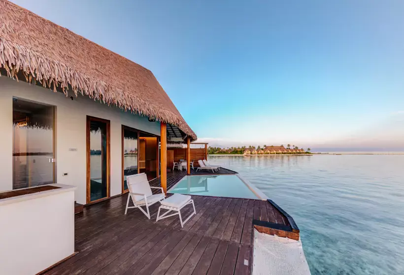 استراحتگاه Cinnamon Velifushi Maldives