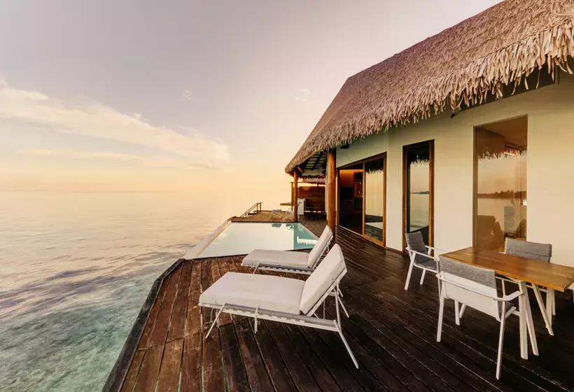 استراحتگاه Cinnamon Velifushi Maldives