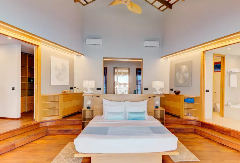 استراحتگاه Cinnamon Velifushi Maldives
