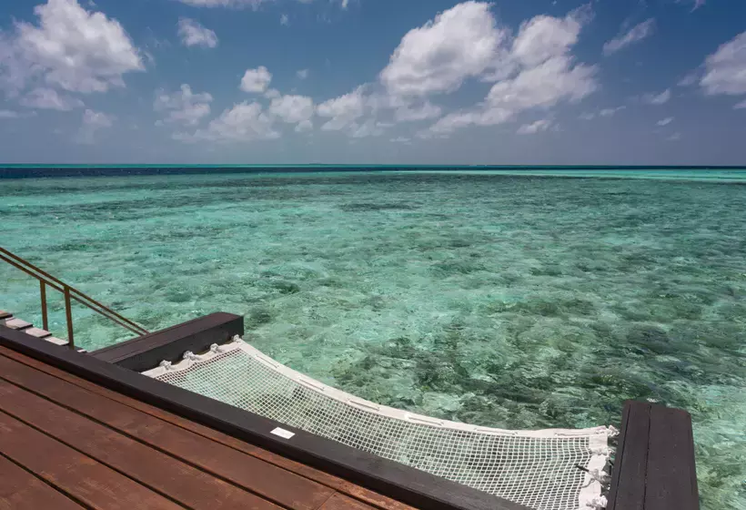 استراحتگاه Cinnamon Velifushi Maldives