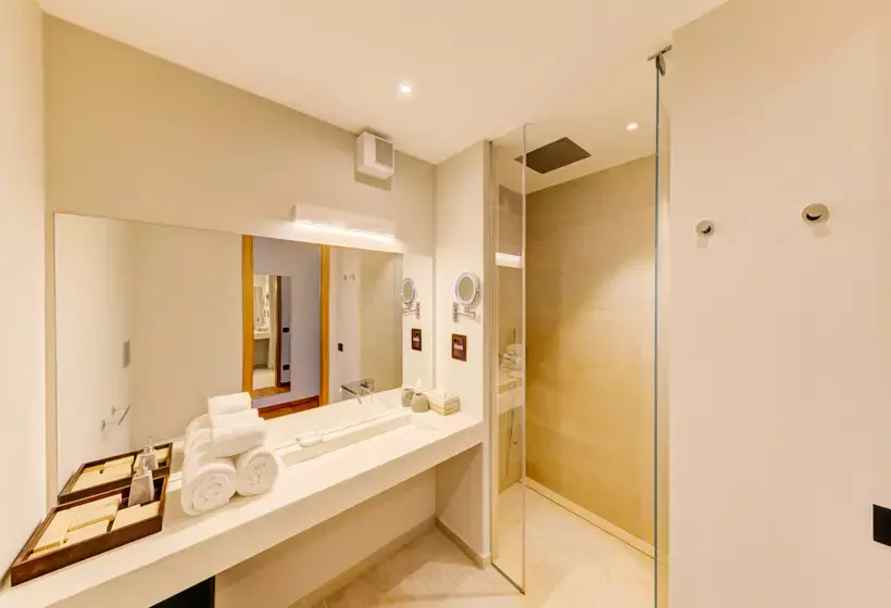 استراحتگاه Cinnamon Velifushi Maldives