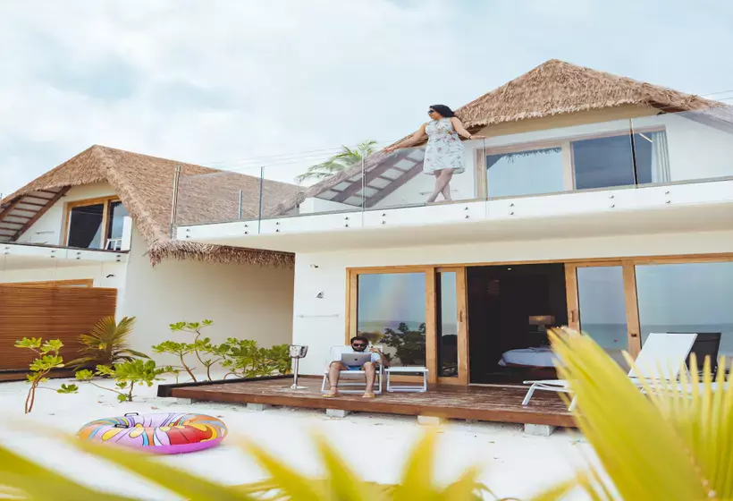 استراحتگاه Cinnamon Velifushi Maldives