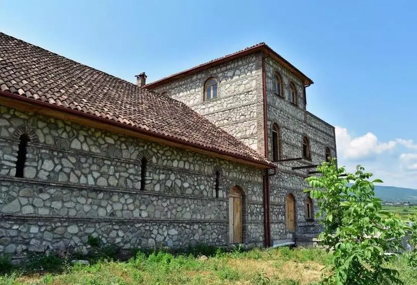 هتل Elizbar Talakvadze Winery